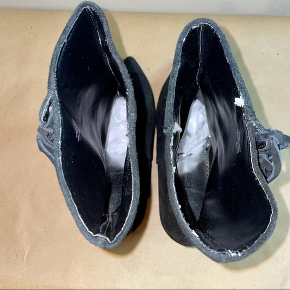 BEBE BLACK SUEDE FRINGE BOOTS SIZE 8 ! - Picture 5 of 7